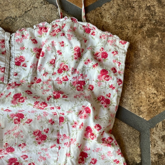 Floral rose sundress cotton spaghetti strap sun dress Rampage size 6 - Picture 3 of 9